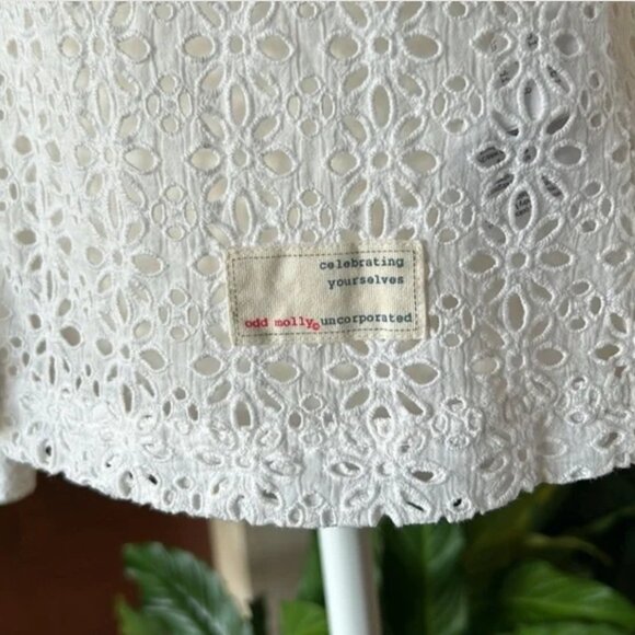Odd Molly eyelet button up top sz 0 - Picture 3 of 13